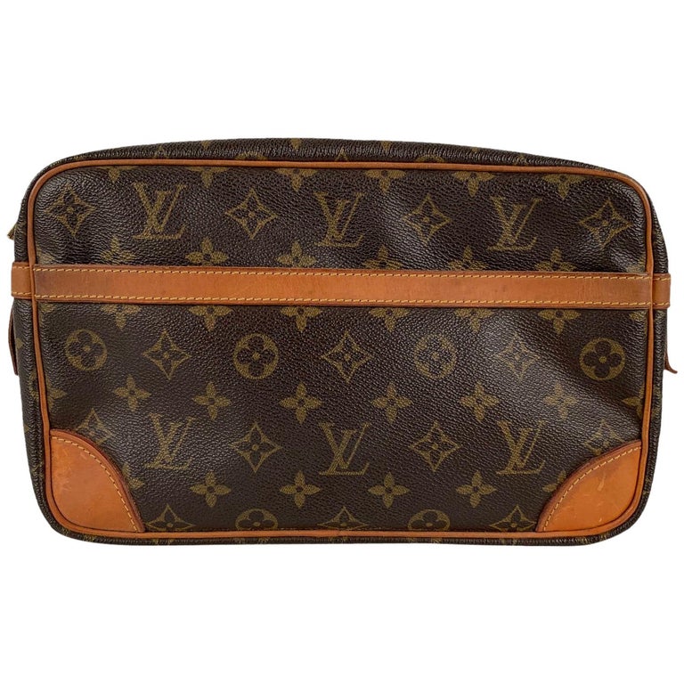 Louis Vuitton Vintage Monogram Clutch Pochette Cosmetic Bag