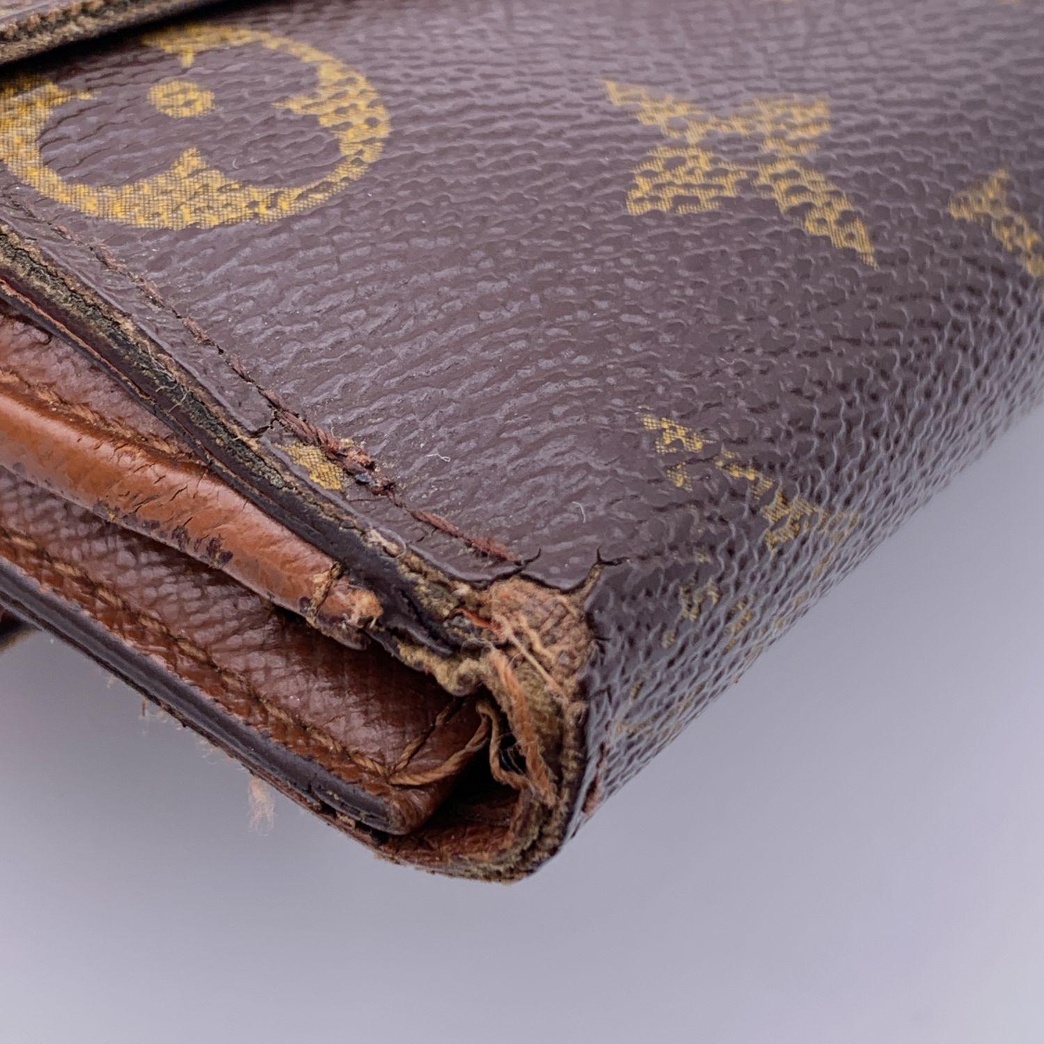 louis vuitton square wallet