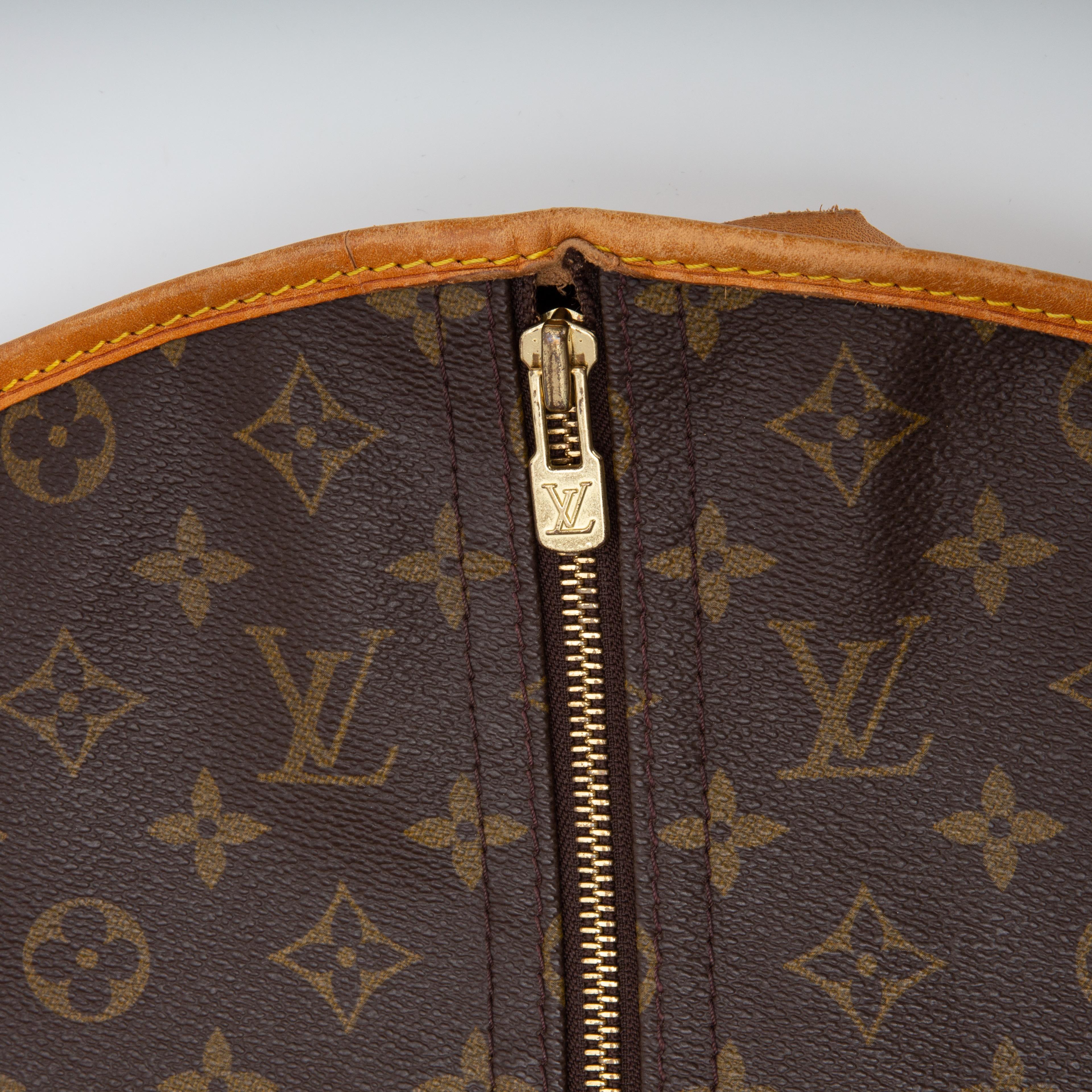Louis Vuitton Vintage Monogram Garment Bag (1993) For Sale 5