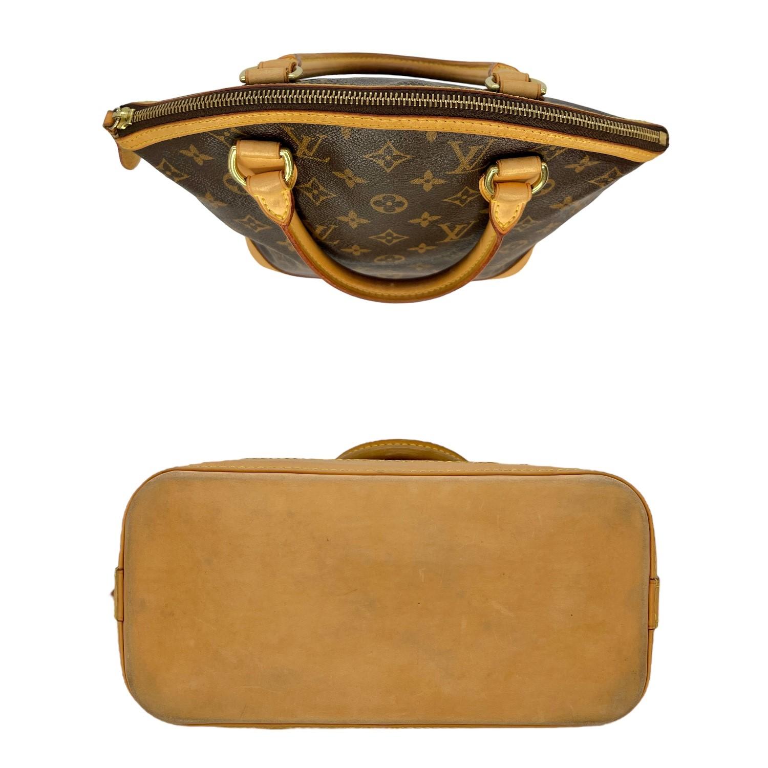 Louis Vuitton Vintage Monogram Lockit Vertical Tote Bag In Good Condition In Scottsdale, AZ