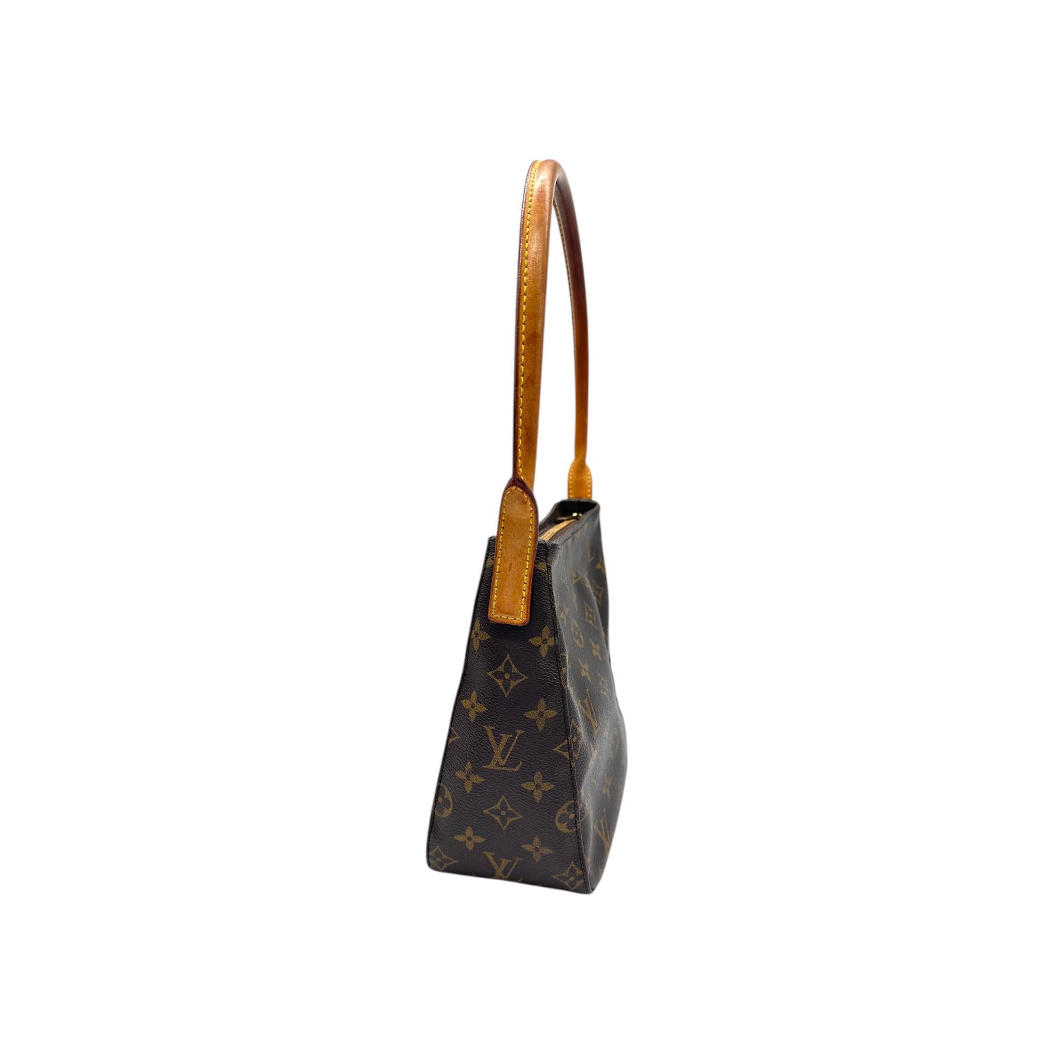 Louis Vuitton Vintage Monogram Looping MM Top Handle Bag Bon état - En vente à Scottsdale, AZ
