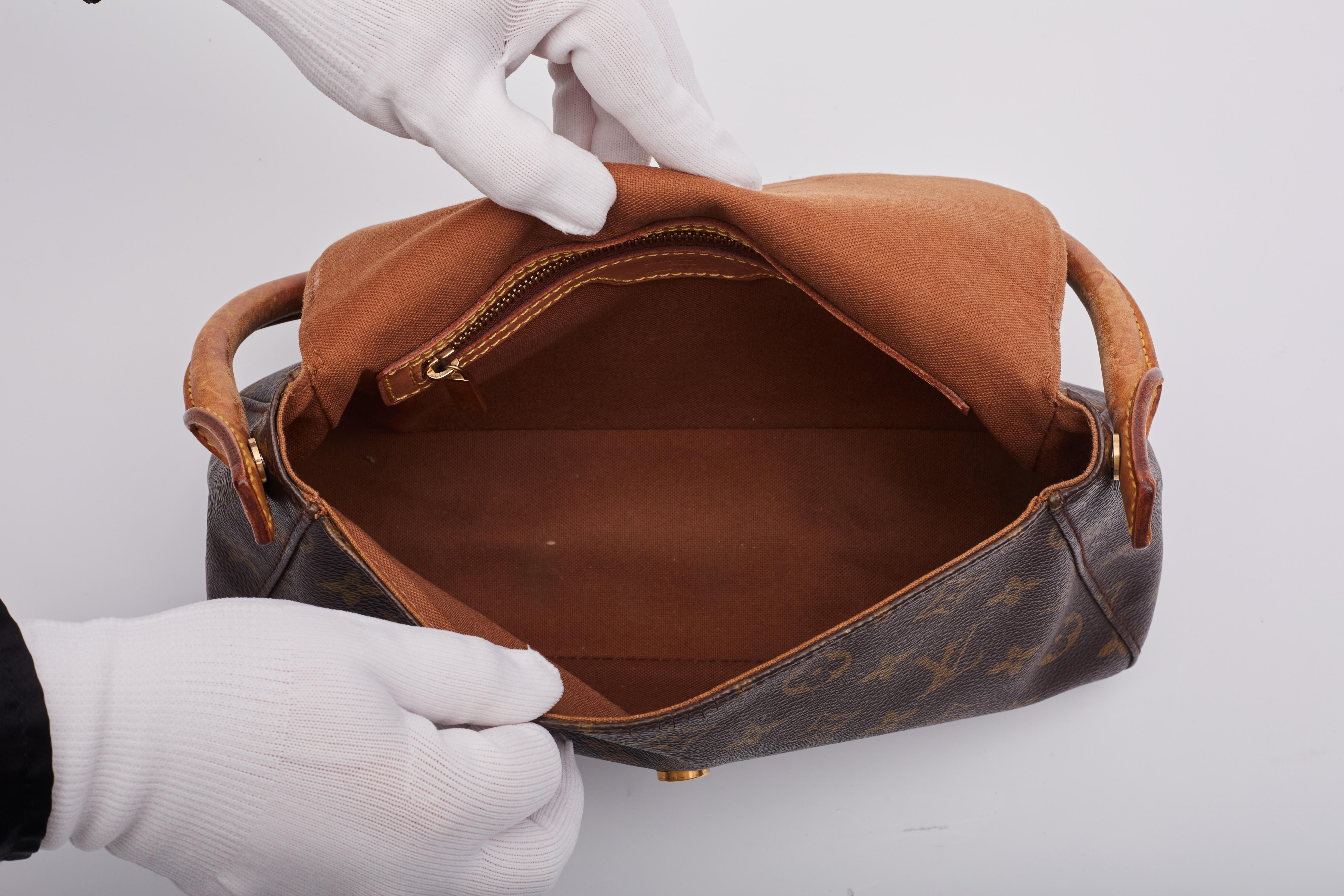 Louis Vuitton Vintage Monogram Looping Shoulder Bag Pm 4
