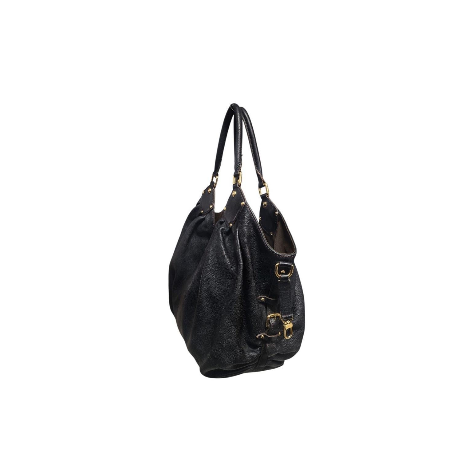 Louis Vuitton Vintage Monogram Mahina L Hobo Tasche im Angebot 1