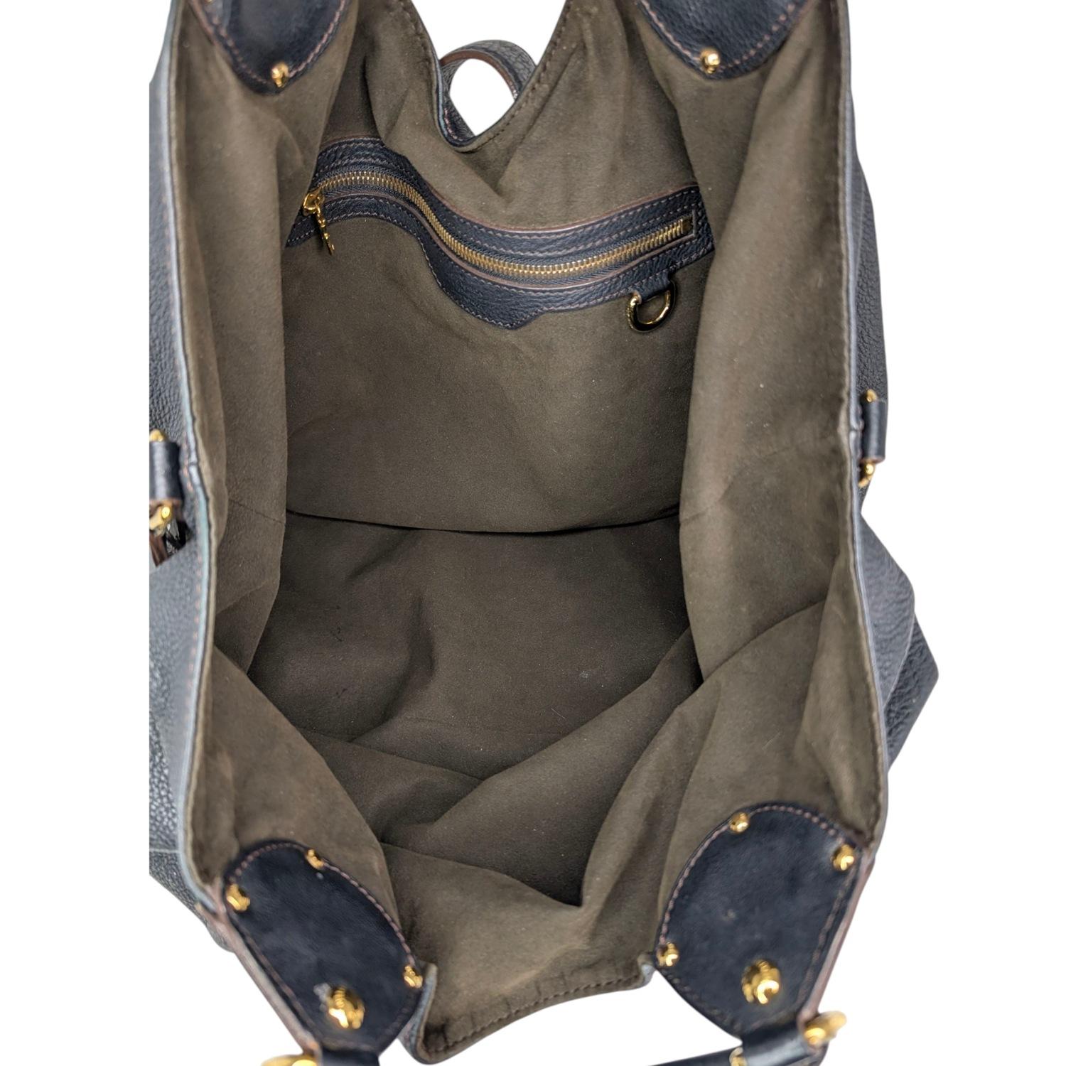 Louis Vuitton Vintage Monogram Mahina L Hobo Tasche im Angebot 3