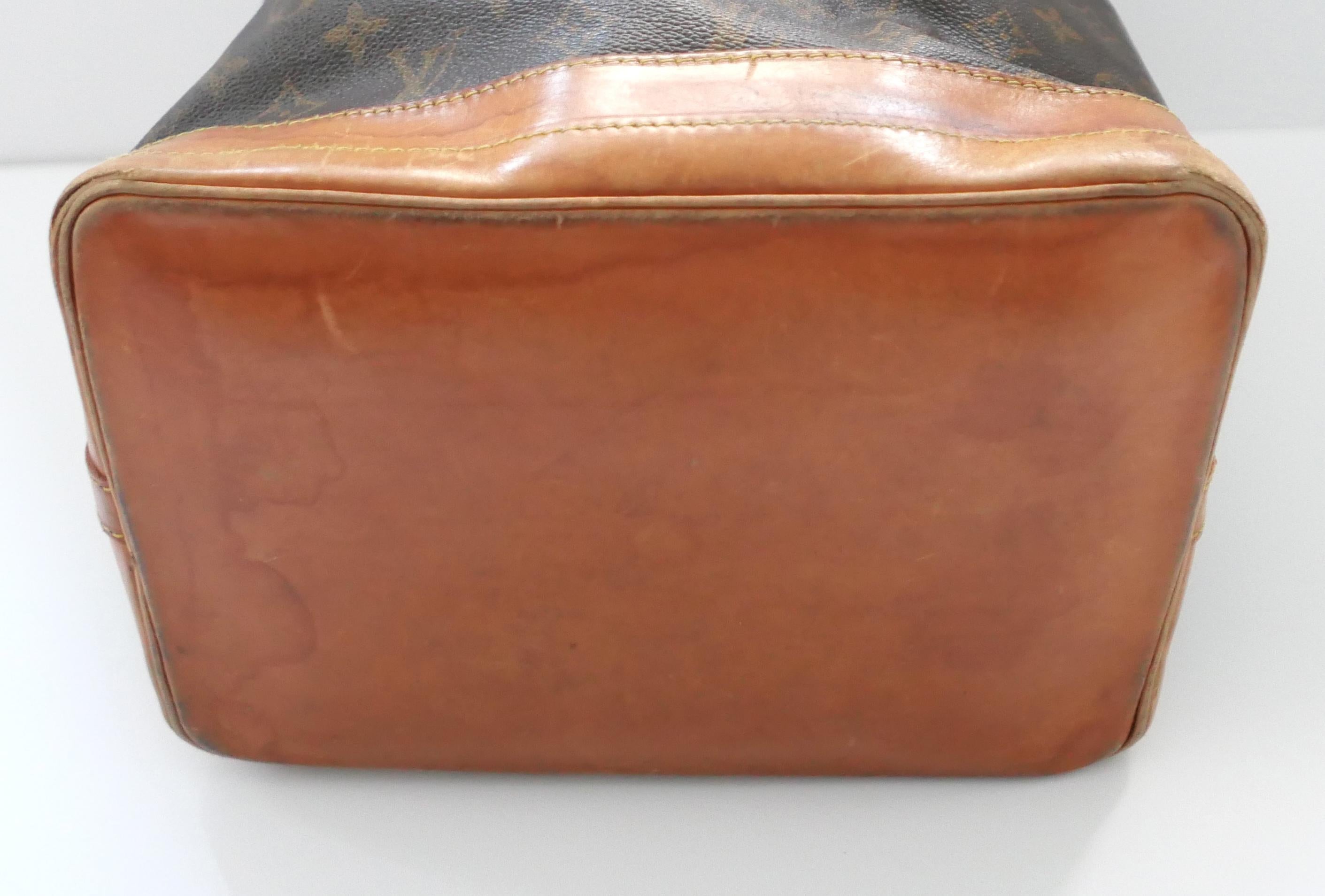 Women's Louis Vuitton Vintage Monogram Noe Drawstring Tote Bag For Sale