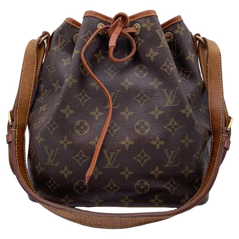 Louis Vuitton Noe Bags - 48 For Sale on 1stDibs  louis vuitton epi noe  bucket bag, louis vuitton epi bucket bag, lv epi noe bucket bag