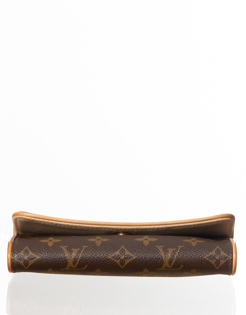 Louis Vuitton Vintage Monograma Pochette Twin PM en Bueno Estado en Montreal, Quebec