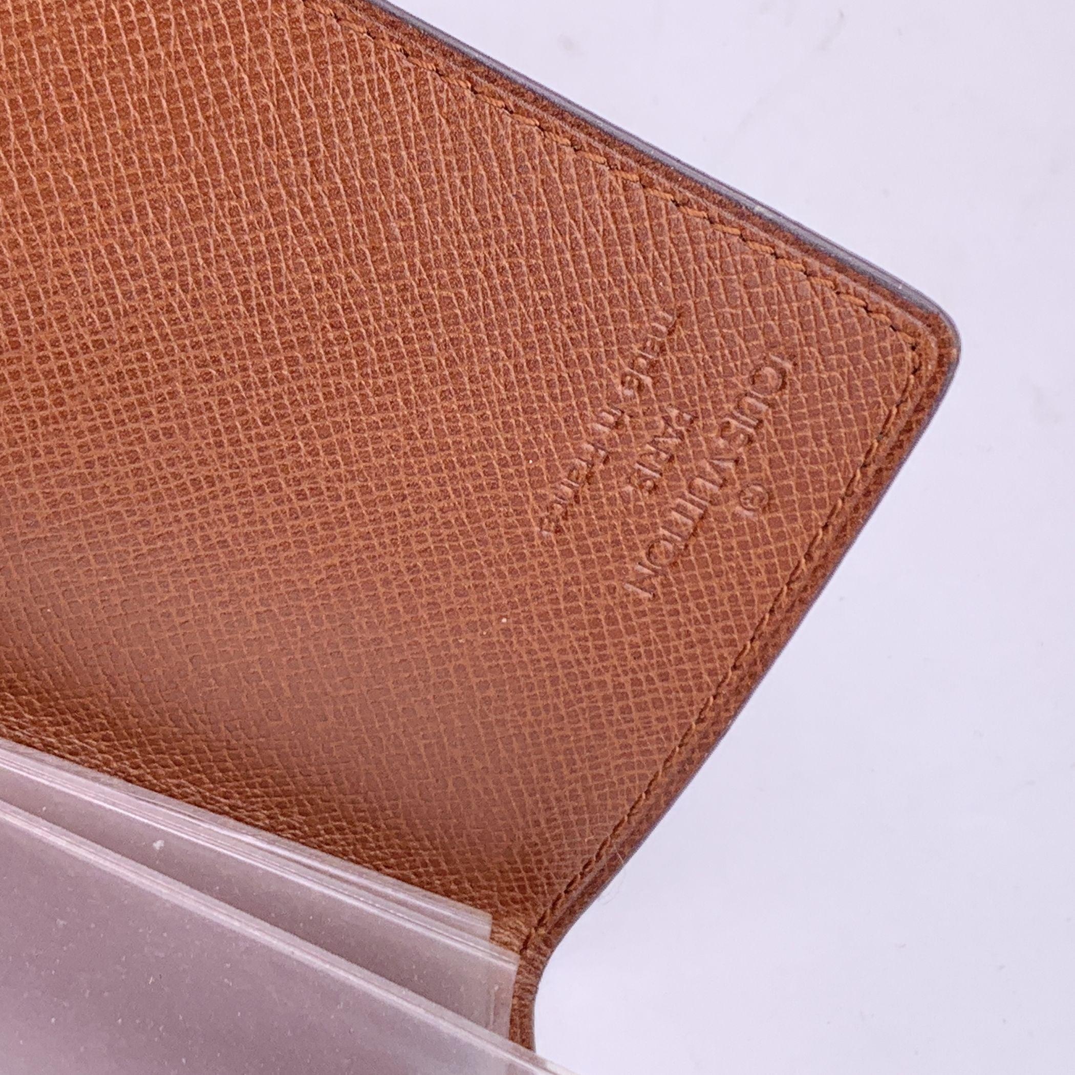 Women's Louis Vuitton Vintage Monogram Porte Carte Pression Card Holder Case For Sale