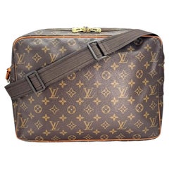 Louis Vuitton Vintage Monogram Reporter GM Bag