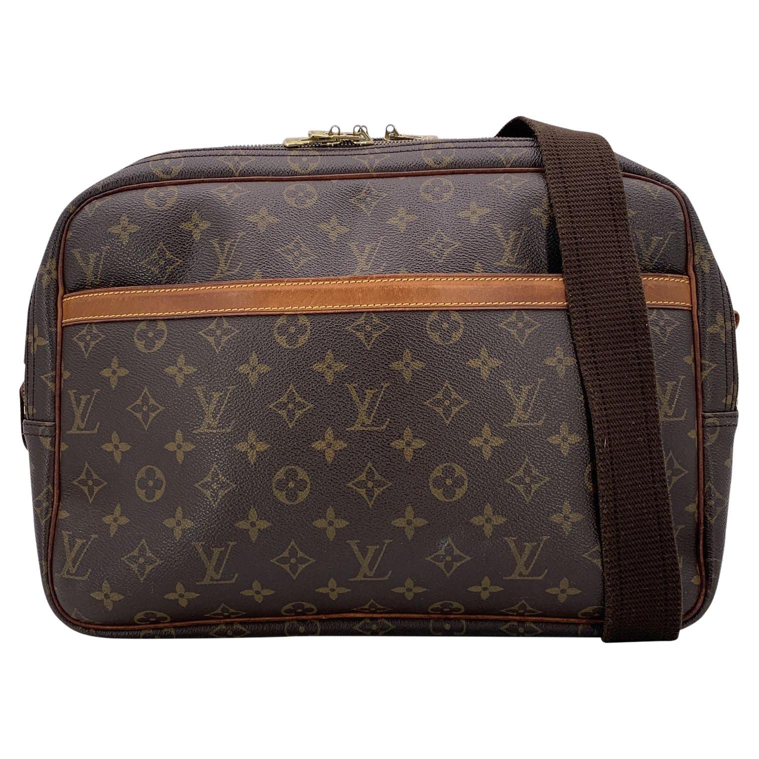 Louis Vuitton Vintage Monogram Reporter GM Crossbody Bag M45252