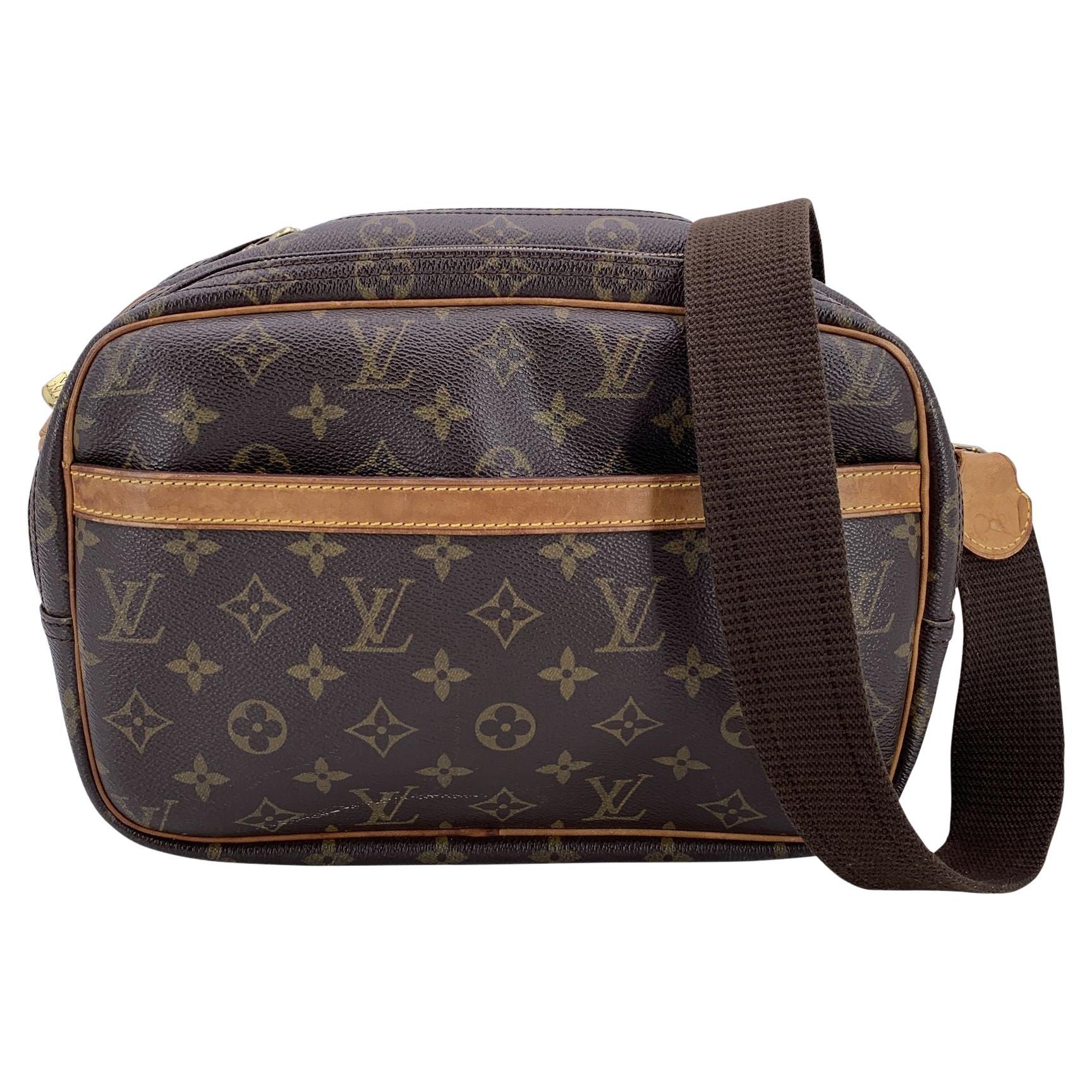 Louis Vuitton Vintage Monogram Reporter PM Messenger Bag M45254 For Sale