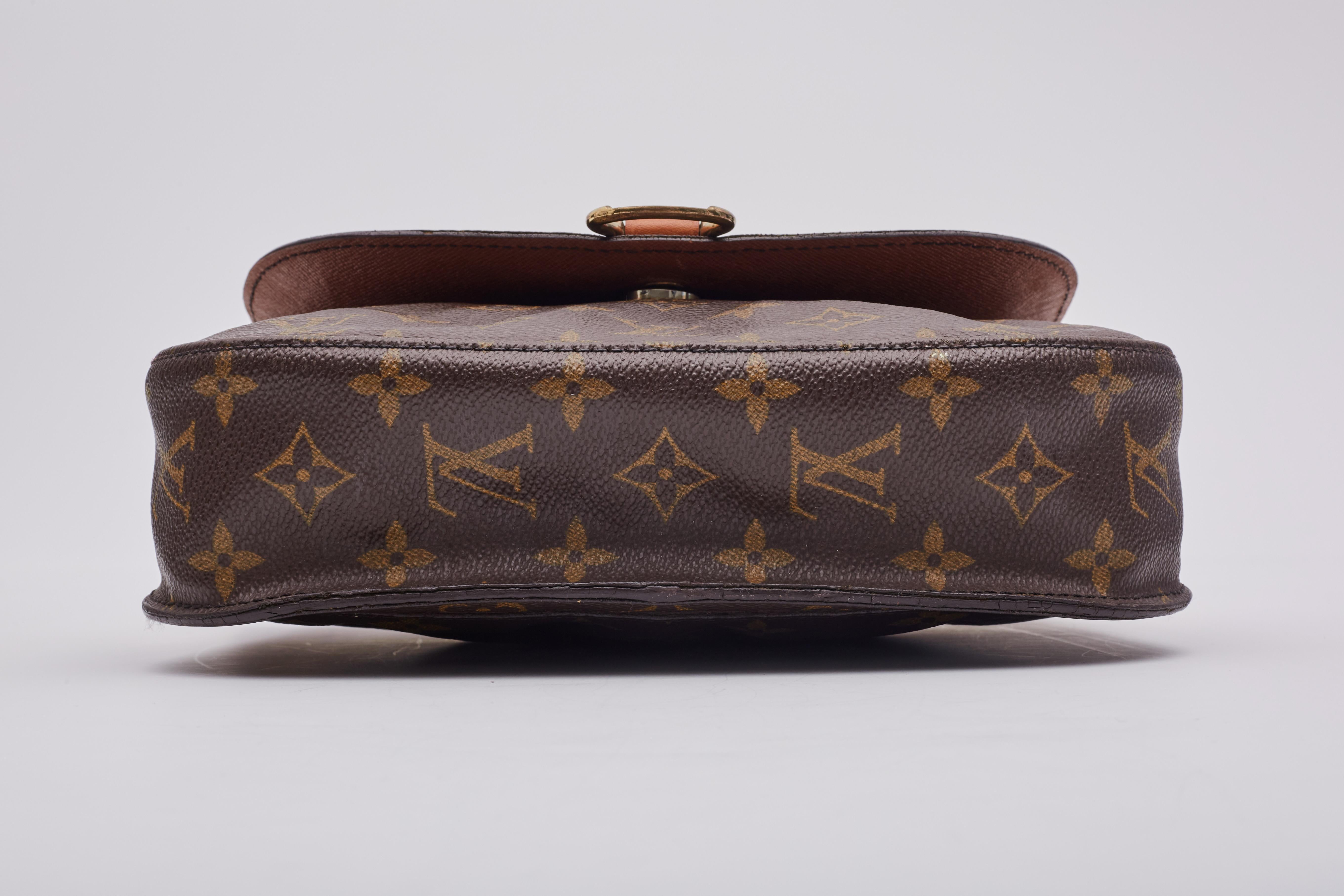 Louis Vuitton Vintage Monogram Saint Cloud Gm Shoulder Bag In Good Condition In Montreal, Quebec