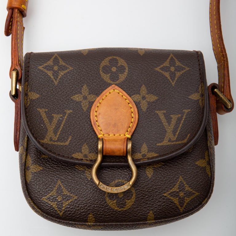 Louis Vuitton Vintage Monogram Saint Cloud PM Shoulder Bag 2H240090n