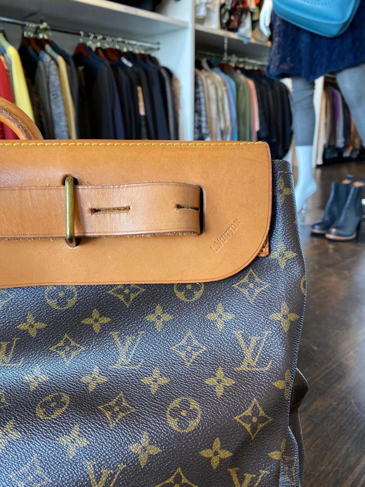 Louis Vuitton Vintage Monogram Steamer Bag In Good Condition For Sale In Roslyn, NY