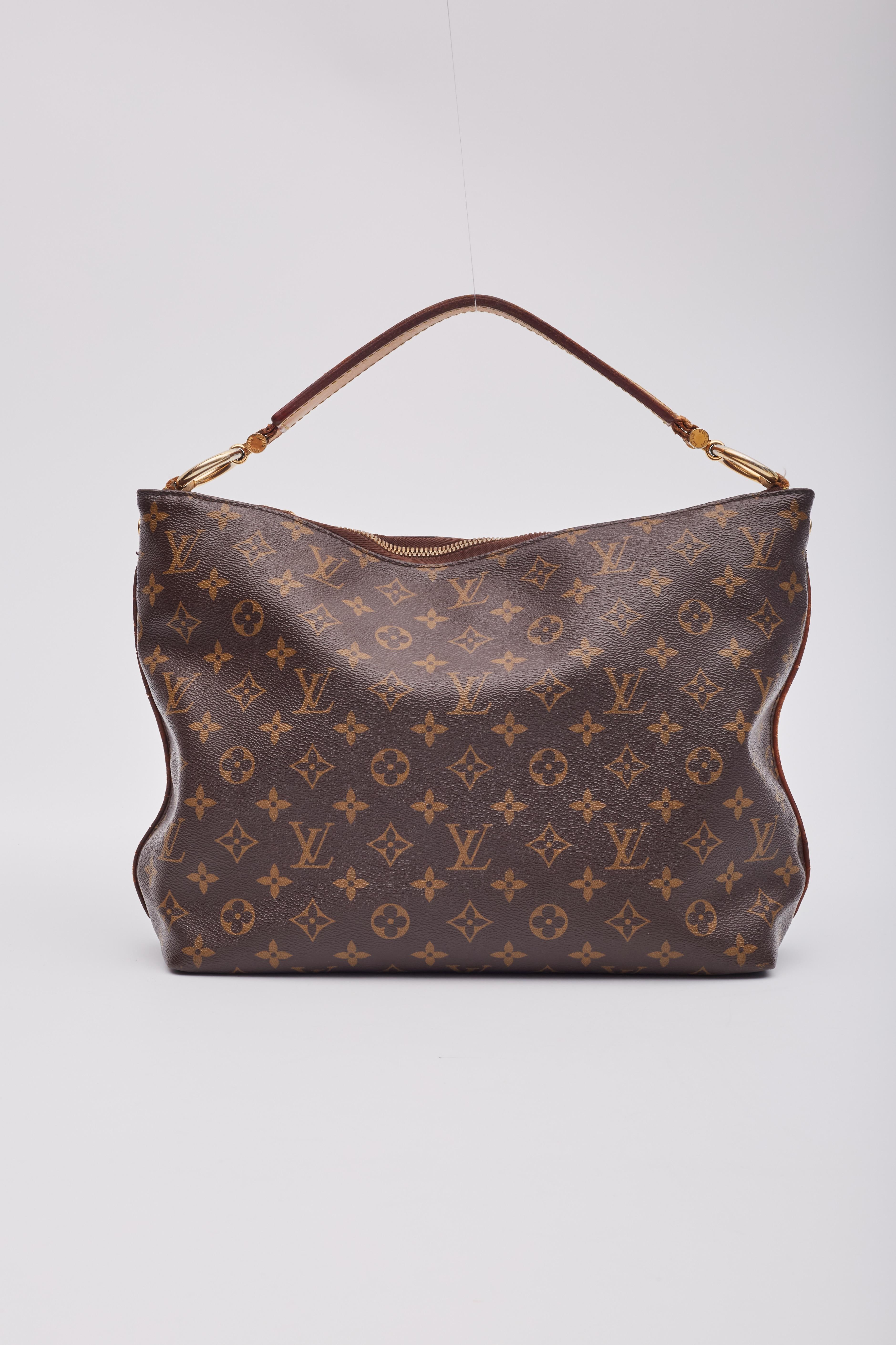 Louis Vuitton Vintage Monogram Sully Pm Hobo Bag In Good Condition In Montreal, Quebec