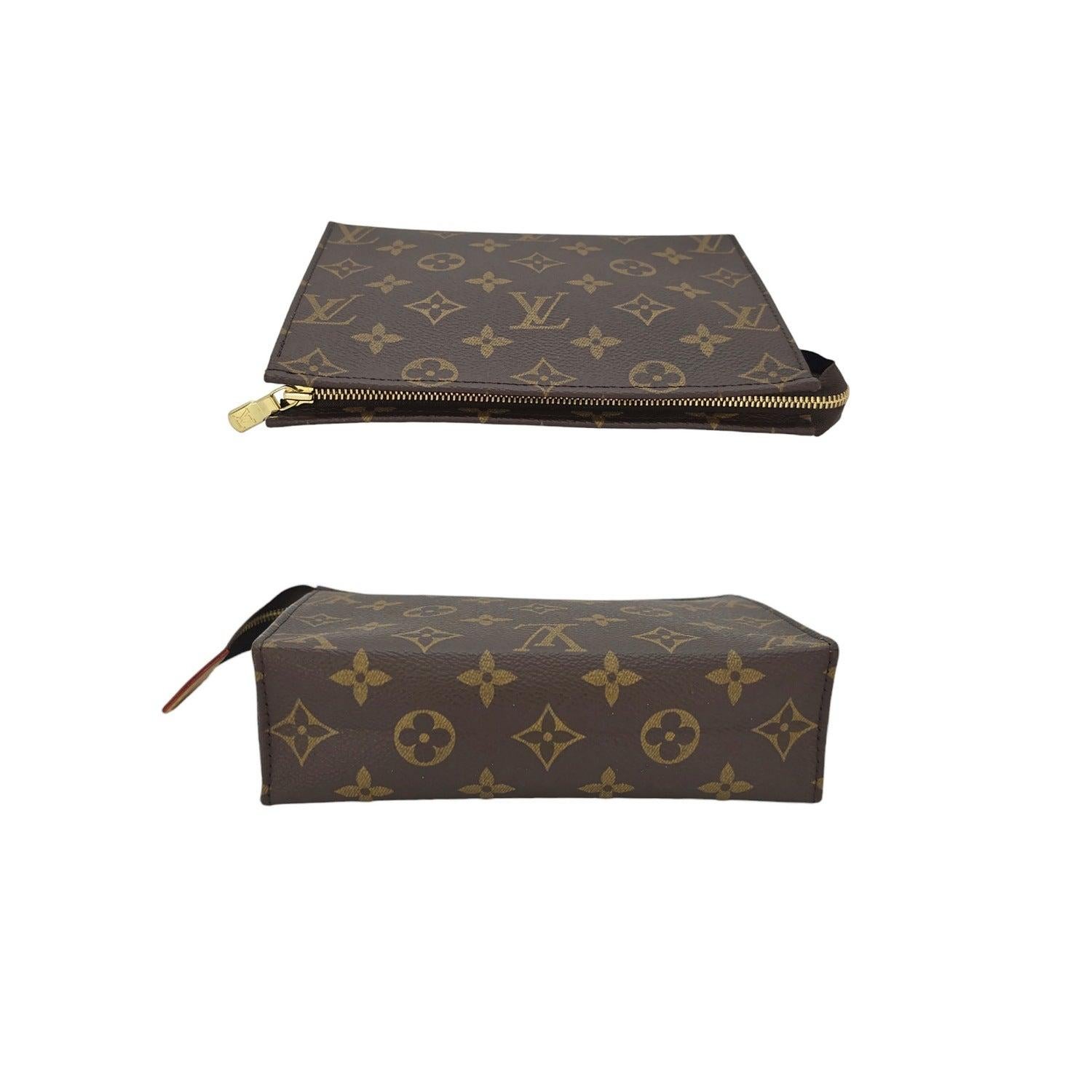 Femenino o masculino Estuche cosmético Louis Vuitton Vintage Monogram Toiletry 19 Pouch en venta
