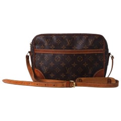 Louis Vuitton Vintage Monogram Trocadero 30