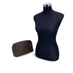 Louis Vuitton Vintage Monogram Trousse de Toilette 28 Cosmetic Bag