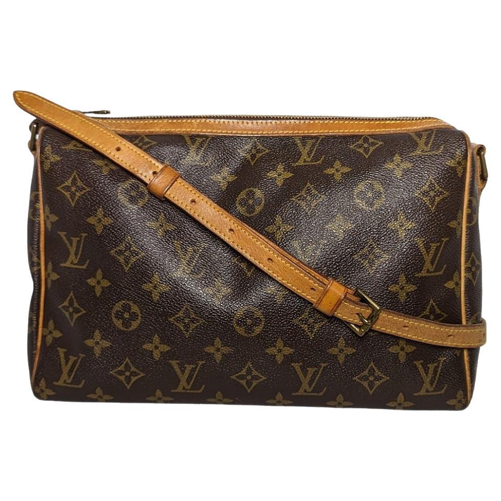 LOUIS VUITTON Alma PM Handbag leather Monogram & COA Beautiful Honey  Patina !!