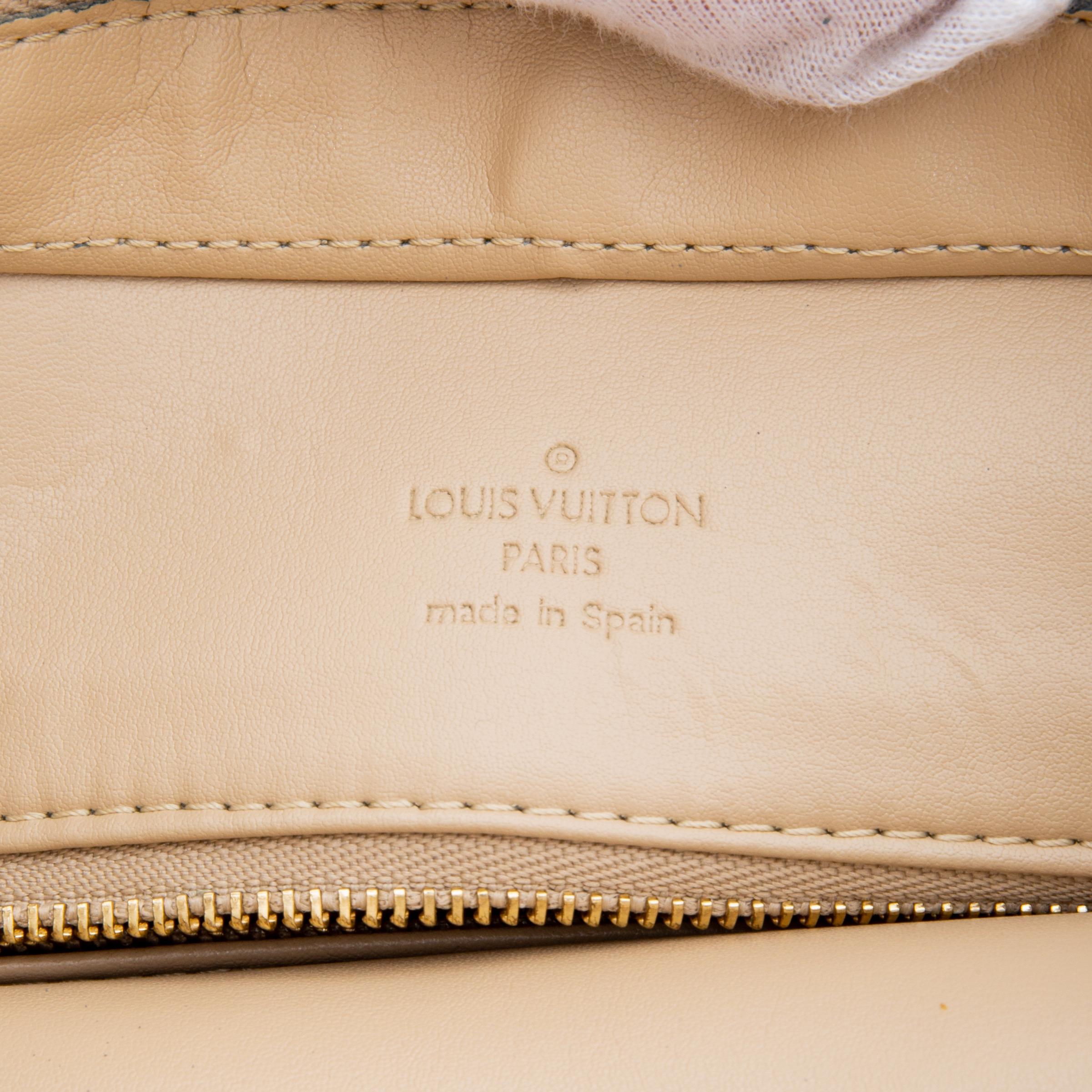 Louis Vuitton Vintage Monogram Vernis Houston Tote 2001 In Good Condition In Montreal, Quebec