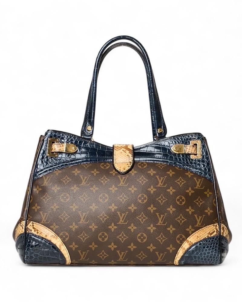 Noir Louis Vuitton Vintage Monogrammissime pelle en vente