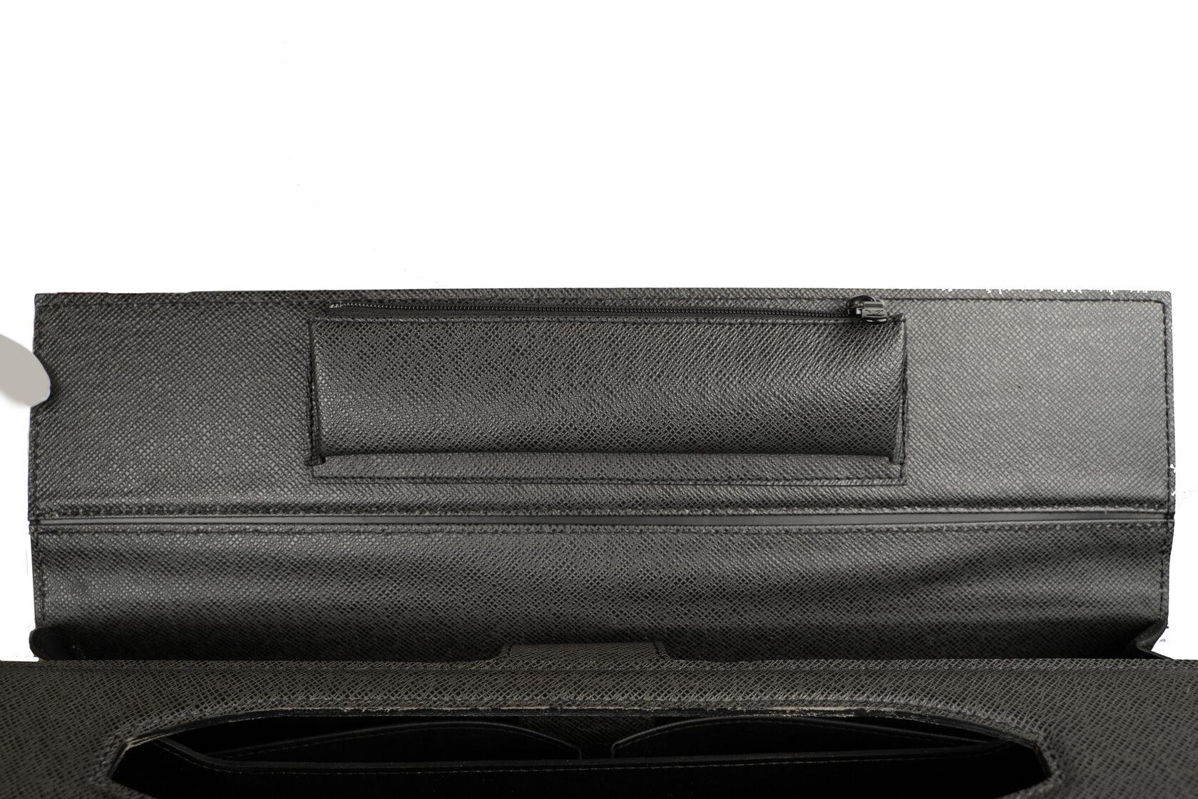 Louis Vuitton Vintage Pilot Briefcase For Sale 3