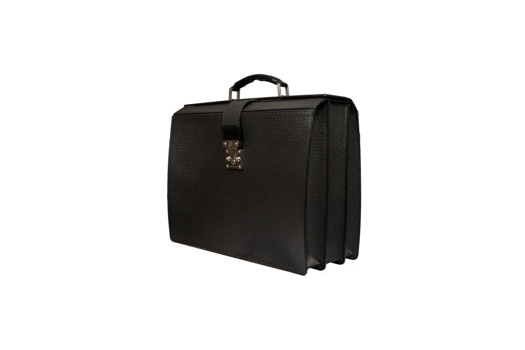 Louis Vuitton Vintage Pilot Briefcase For Sale 4