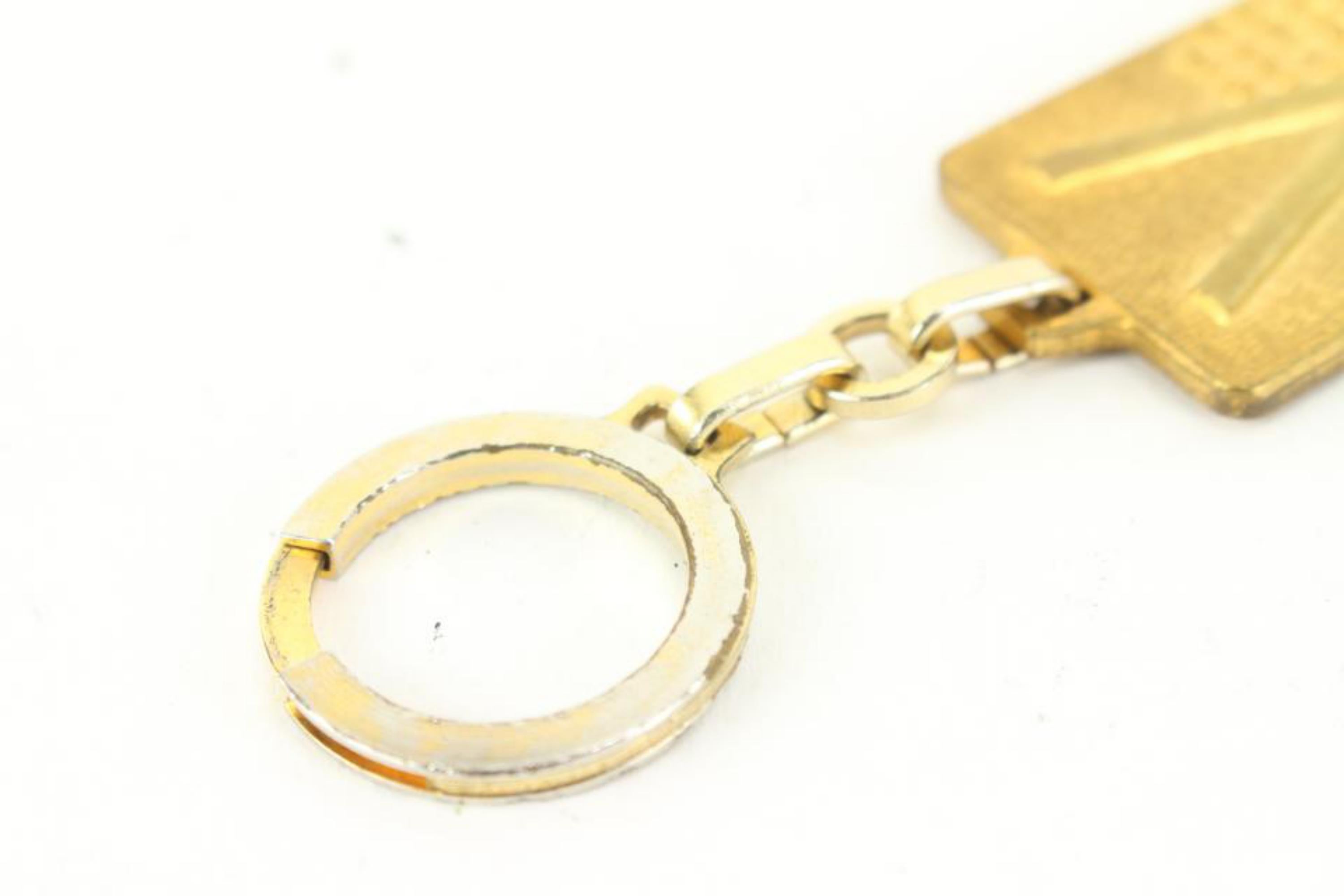 Louis Vuitton Vintage Rare Gaston V Keychain Bag Charm Pendant 72lk429s In Good Condition In Dix hills, NY