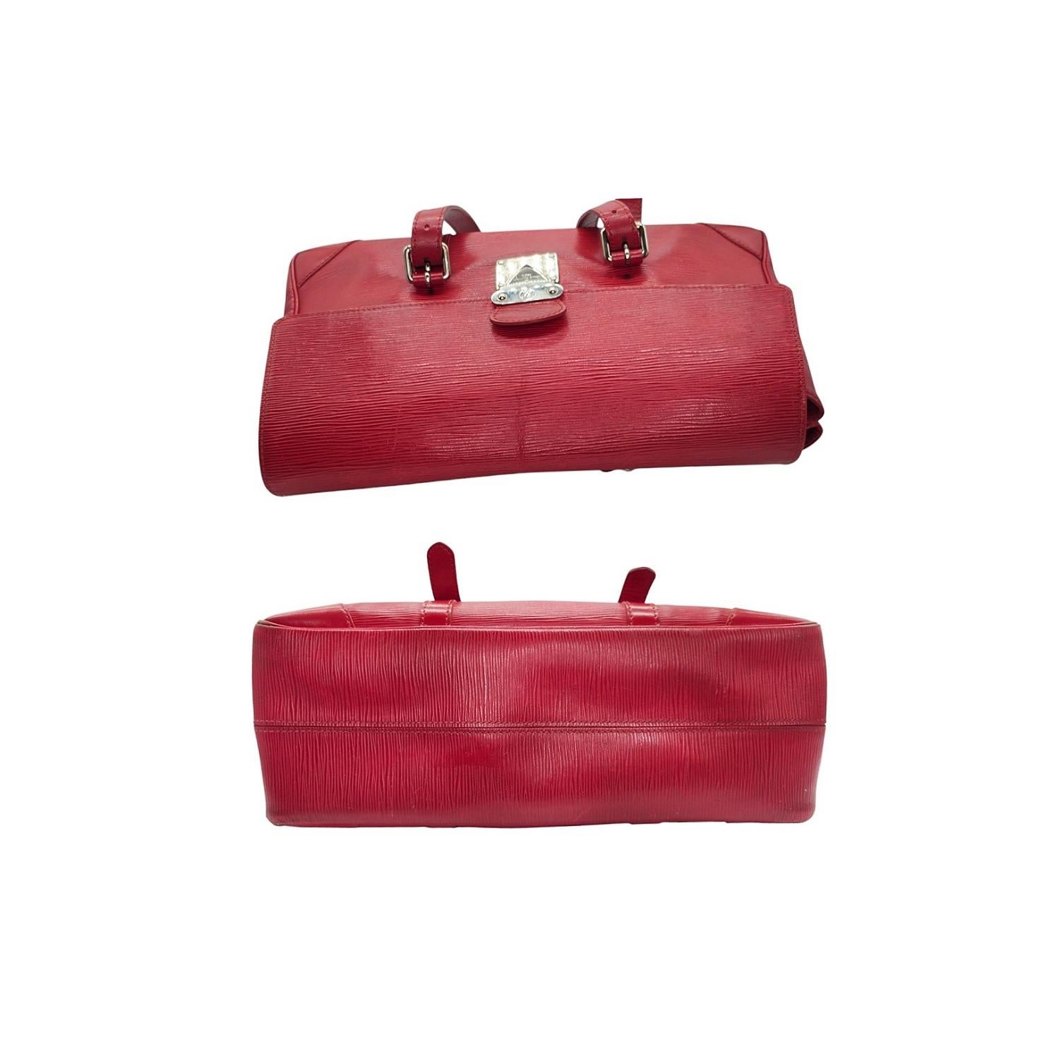 Louis Vuitton sac à main Segur MM vintage rouge en cuir EPI Unisexe en vente