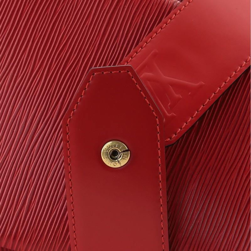 Women's or Men's Louis Vuitton Vintage Sac d'Epaule Handbag Epi Leather PM
