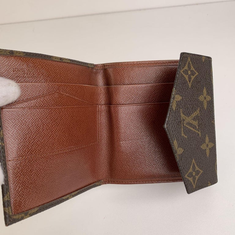lv square wallet
