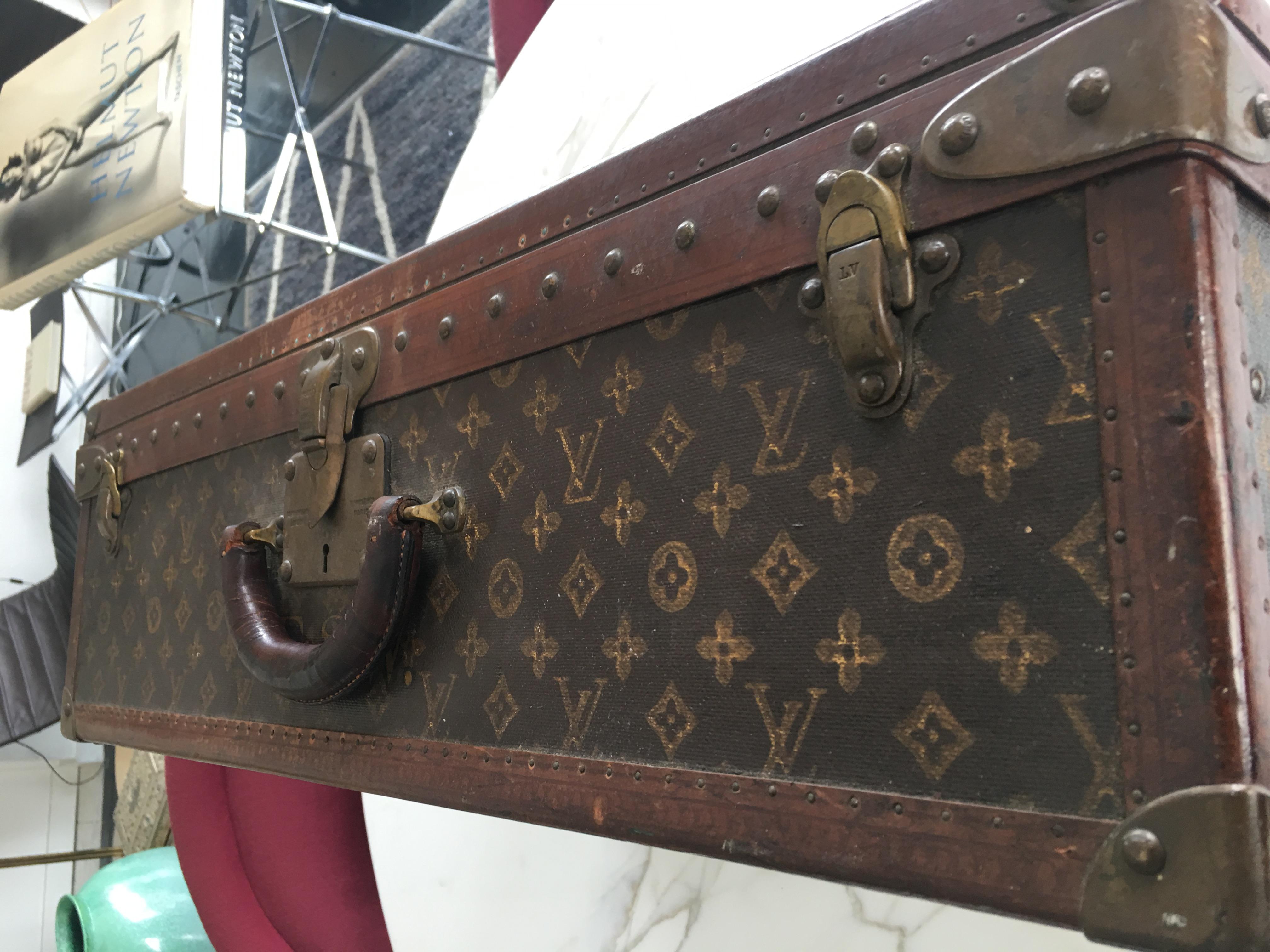 Louis Vuitton Vintage Suitcase For Sale 1
