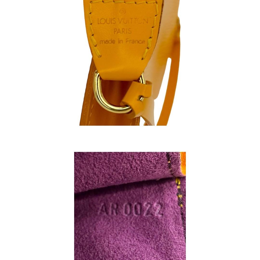 Louis Vuitton Vintage Tassil Yellow Epi Pochette Accessories 3