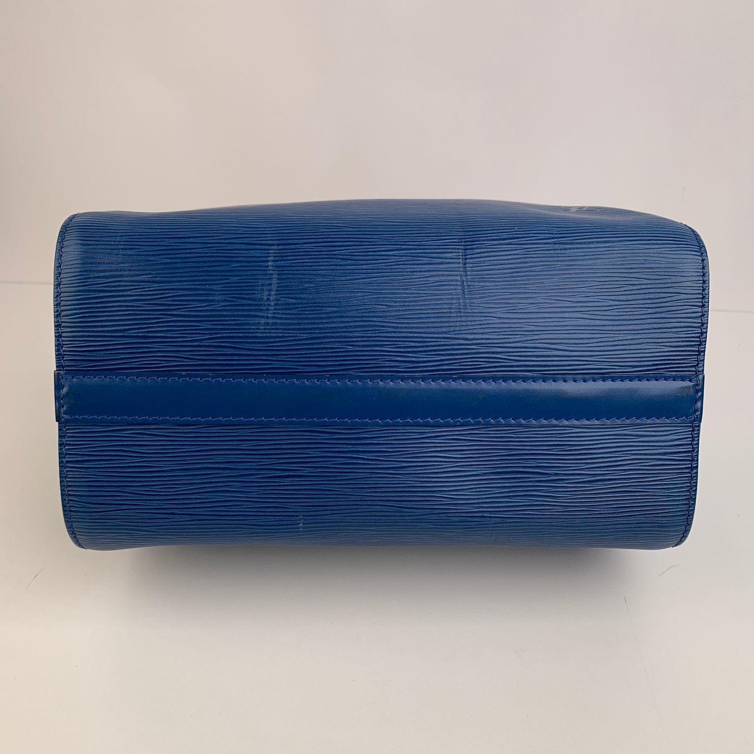 Louis Vuitton Vintage Toledo Blue Epi Leather Speedy 25 Boston Bag In Excellent Condition In Rome, Rome
