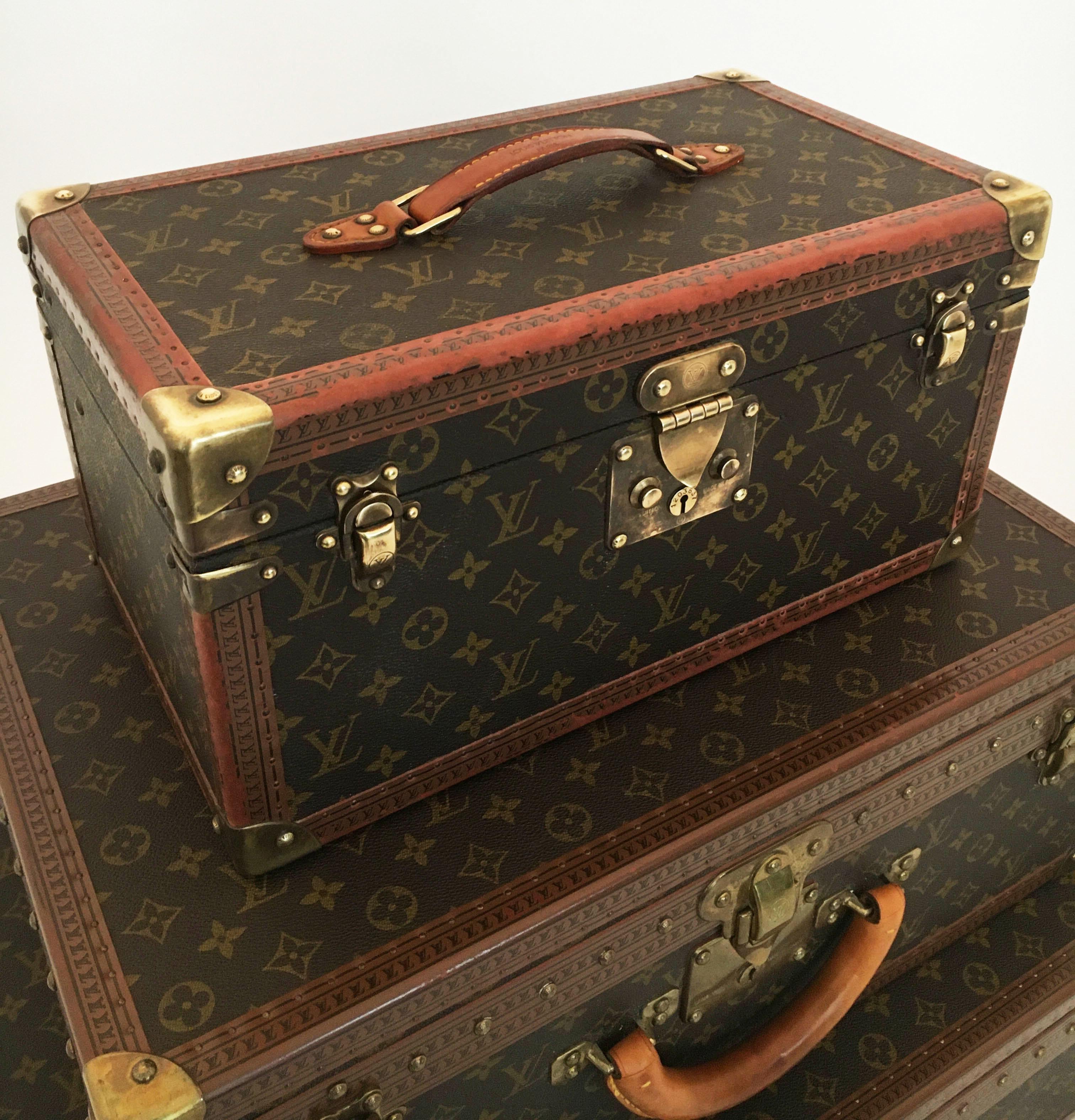 Louis Vuitton Vintage Train Case, Boite Bouteilles Et Glace, Beauty Case For Sale 4