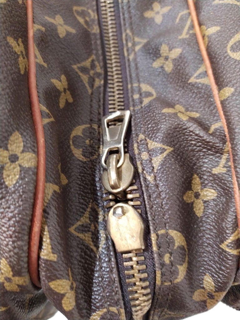 Louis Vuitton Vintage Travel Bag In Fair Condition For Sale In Gazzaniga (BG), IT