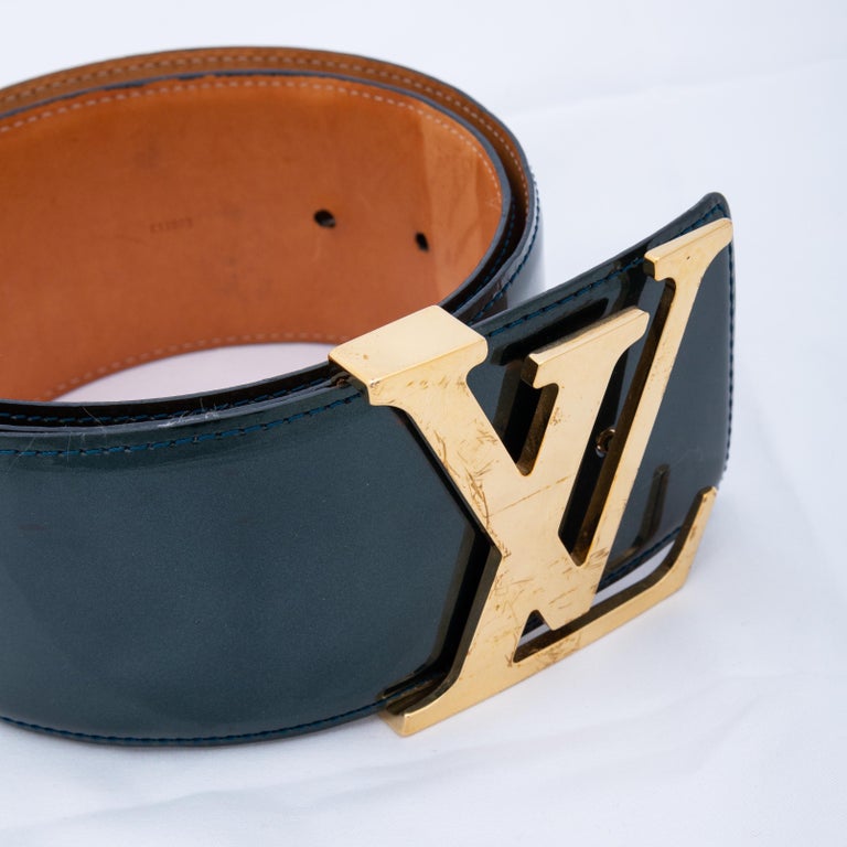 Louis Vuitton Vintage Vernis Green Logo Initials Gold Belt (Size 75/30) For  Sale at 1stDibs
