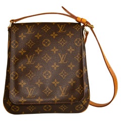 Louis Vuitton Vinyl Coated Canvas Monogram Shoulder Bag 