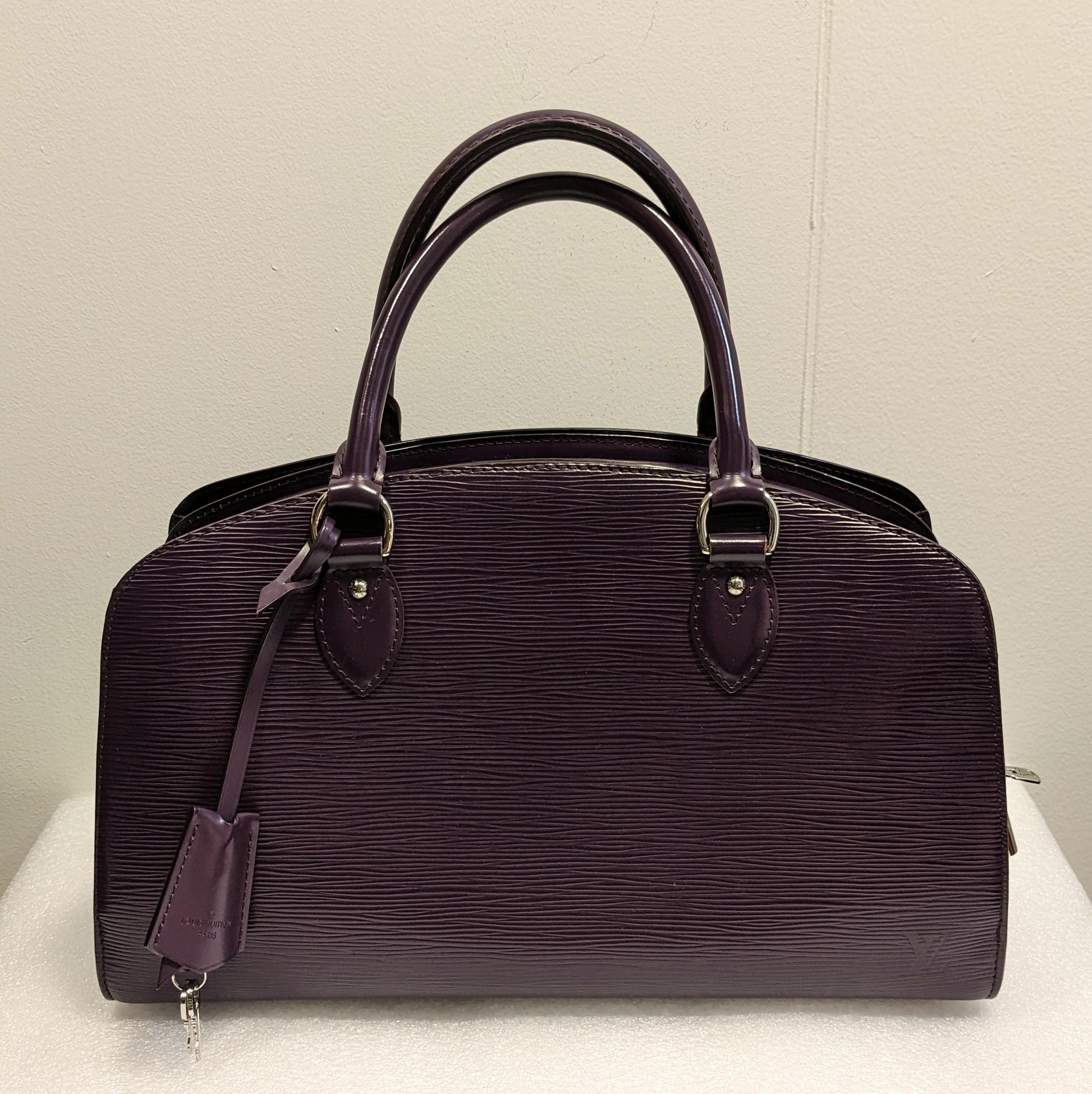 Black Louis Vuitton Violet Epi Patent Jasmine Bag For Sale