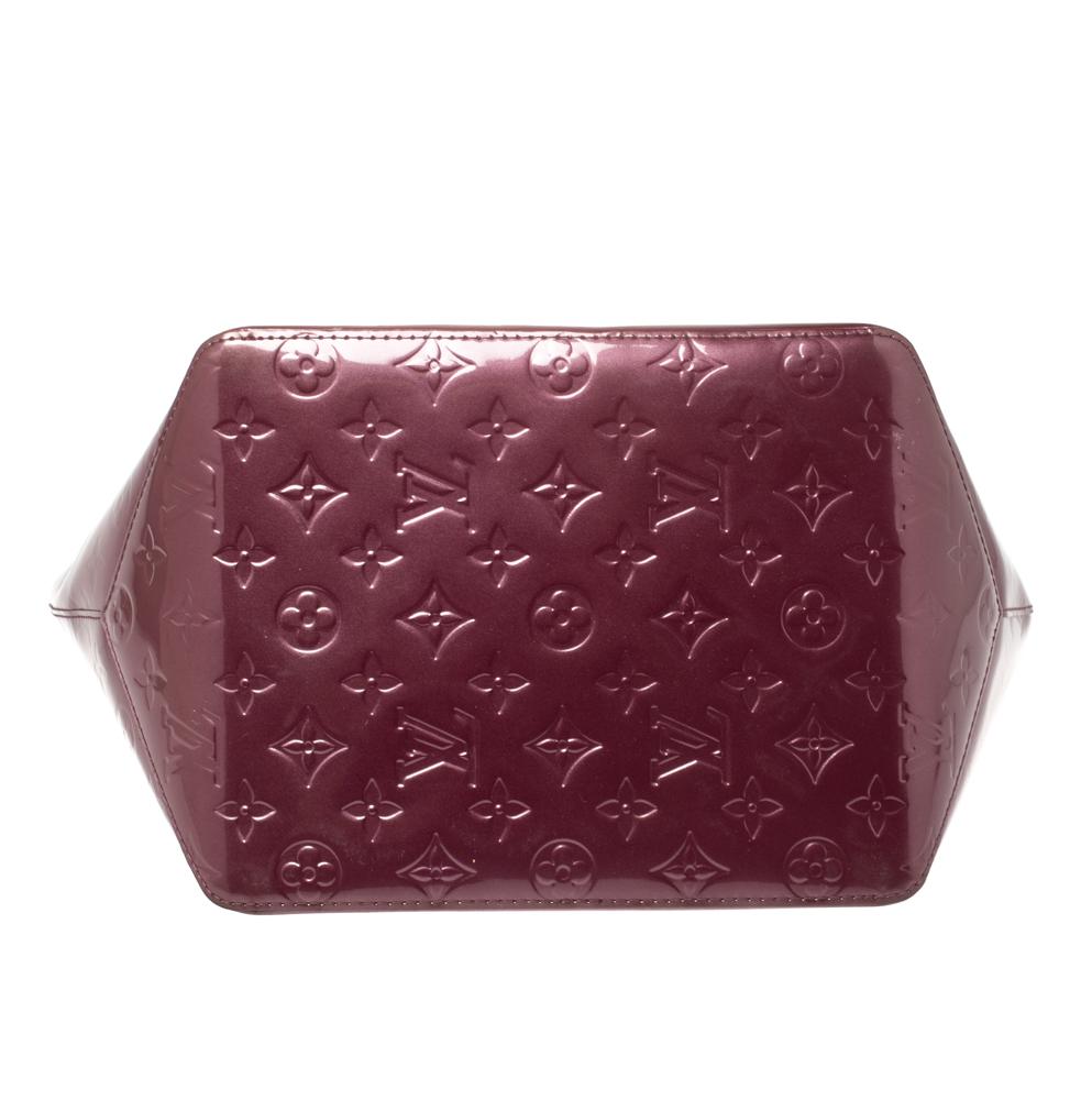 Louis Vuitton Violette Monogram Vernis Bellevue PM Bag In Good Condition In Dubai, Al Qouz 2