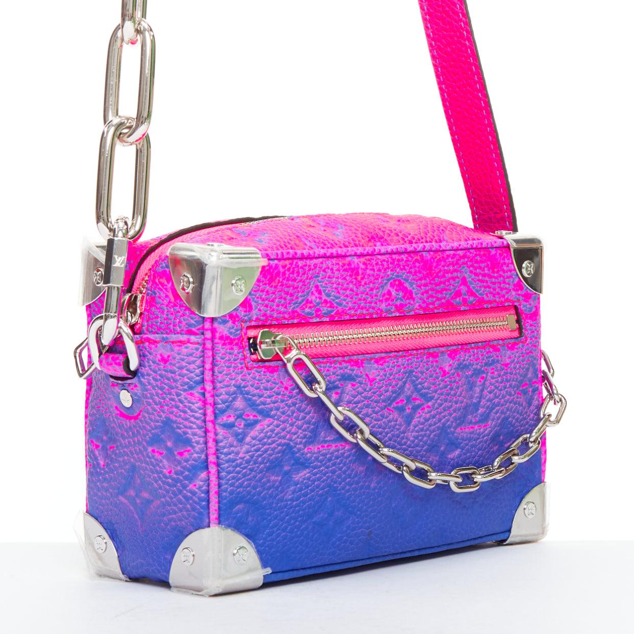 Louis Vuitton Virgil 2022 Taurillon Illusion Soft Trunk Monogram shoulder bag en vente 2