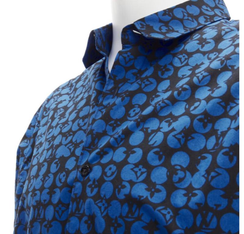 LOUIS VUITTON Virgil Abloh black blue polka dot LV monogram oversized shirt L
Reference: TGAS/C01231
Brand: Louis Vuitton
Designer: Virgil Abloh
Material: Cotton
Color: Blue, Black
Pattern: Polka Dot
Closure: Button
Extra Details: Cut point shirt
