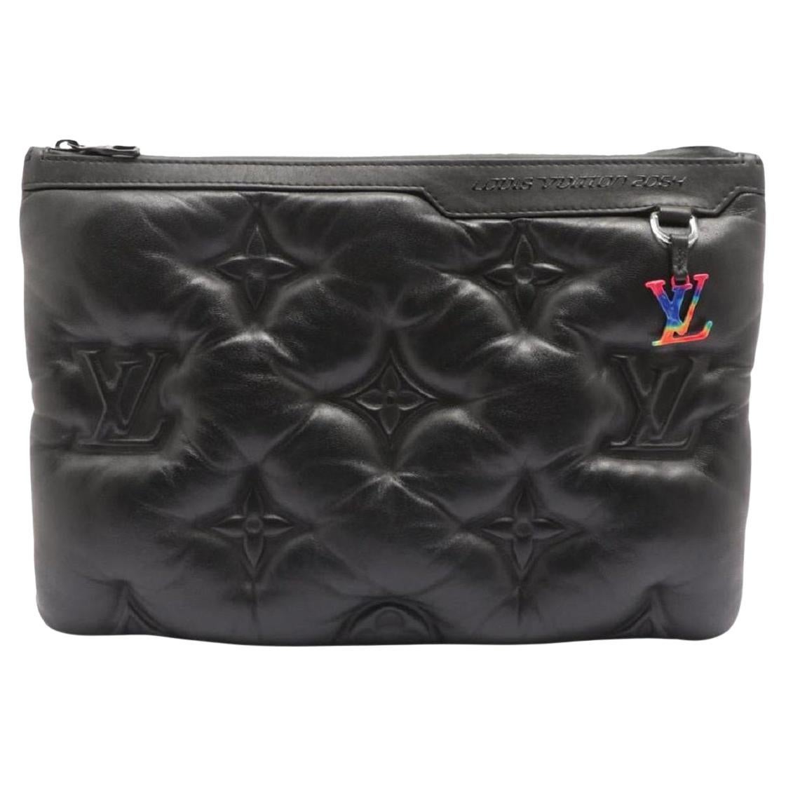 Louis Vuitton Virgil Abloh Black Quilted Leather Puffer A4 Pochette Pouch 1lv917