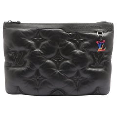 Vintage Louis Vuitton Virgil Abloh Black Quilted Leather Puffer A4 Pochette Pouch 1lv917