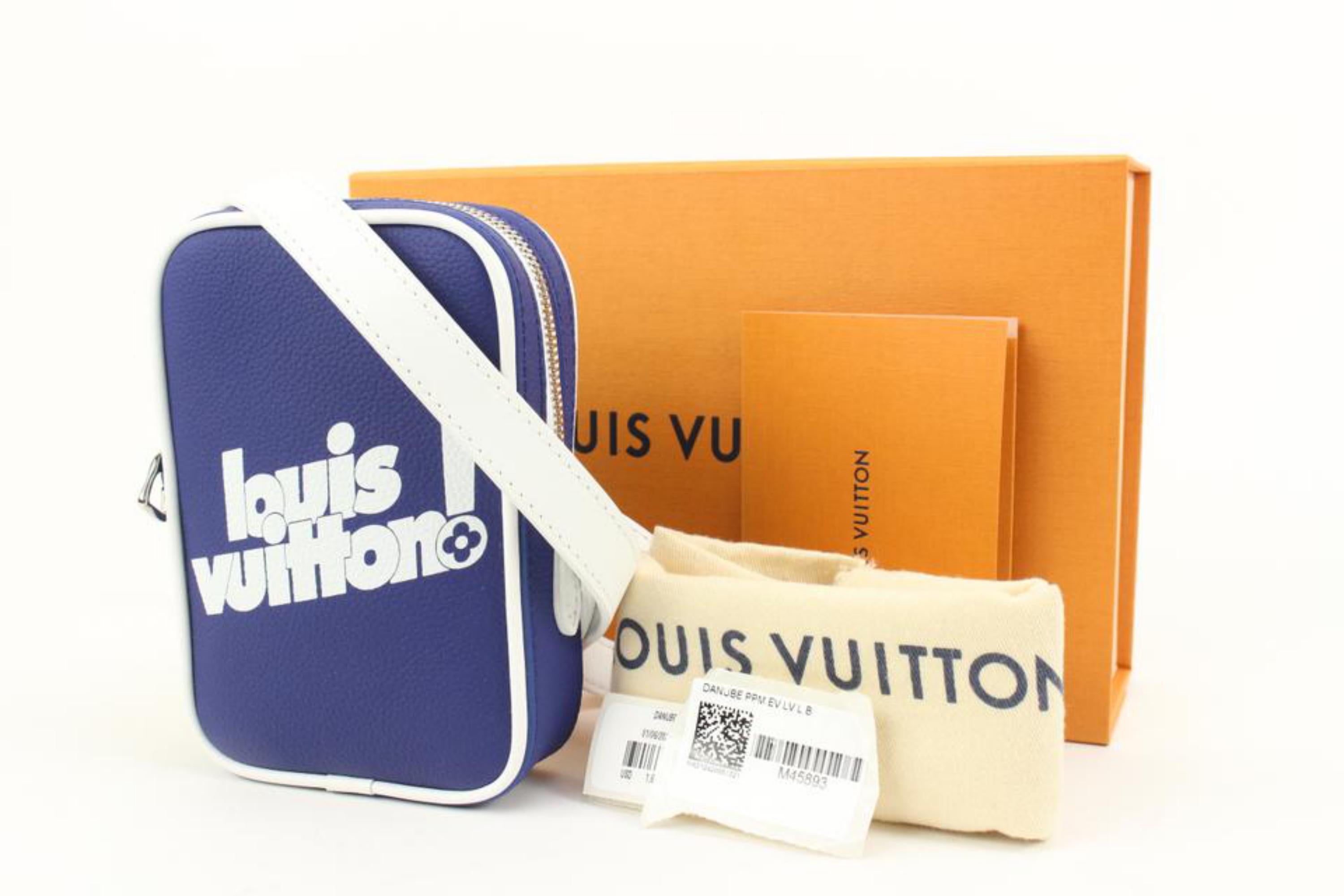 Louis Vuitton Virgil Abloh Blue Leather Danube PPM Crossbody Bag 45lk37s
Date Code/Serial Number: RFID Chip
Made In: Spain
Measurements: Length:  4.2