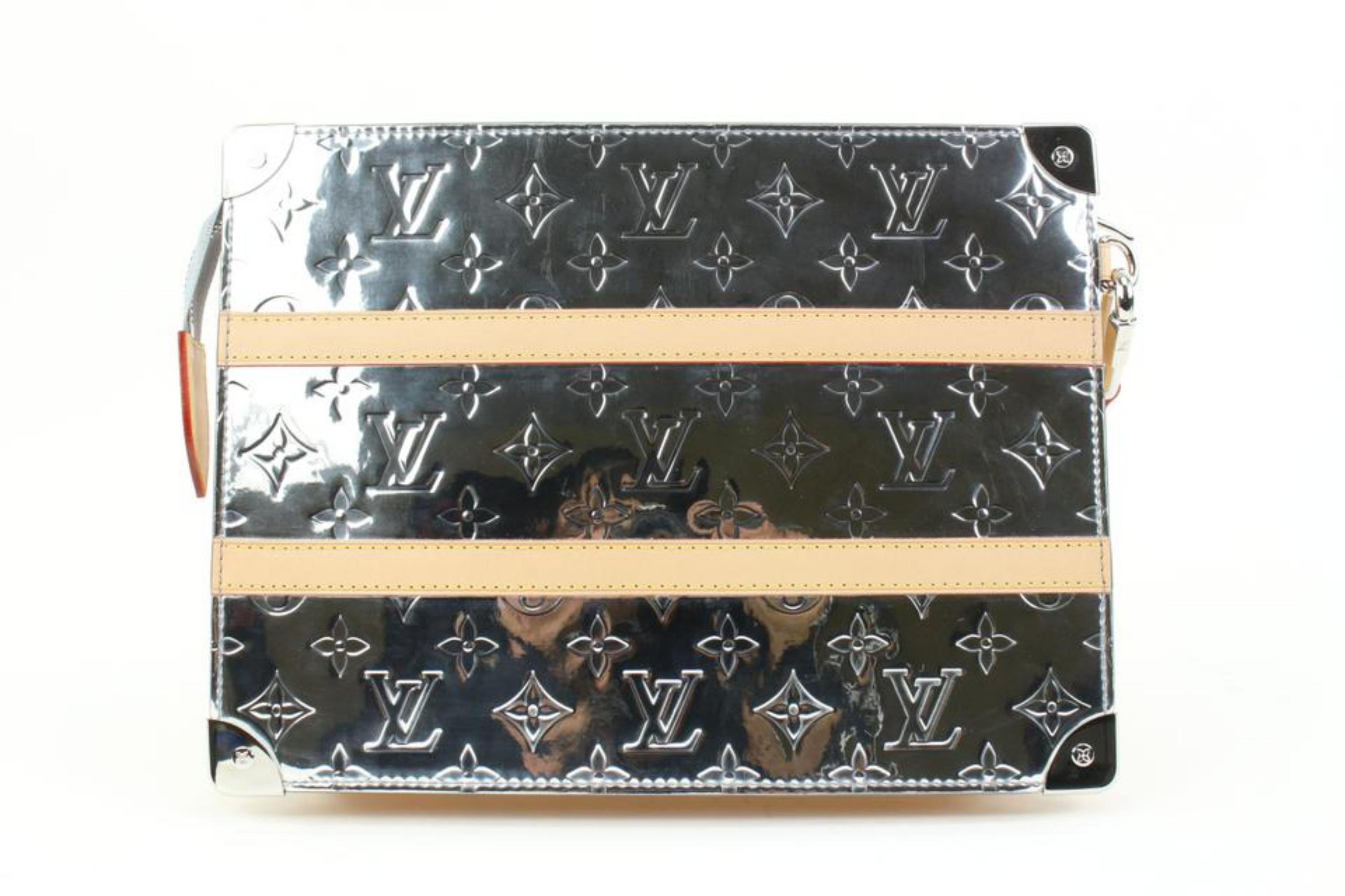 Louis Vuitton Virgil Abloh Monogram Mirror Pochette Trunk Wristlet Clutch 50lv31 In Excellent Condition In Dix hills, NY