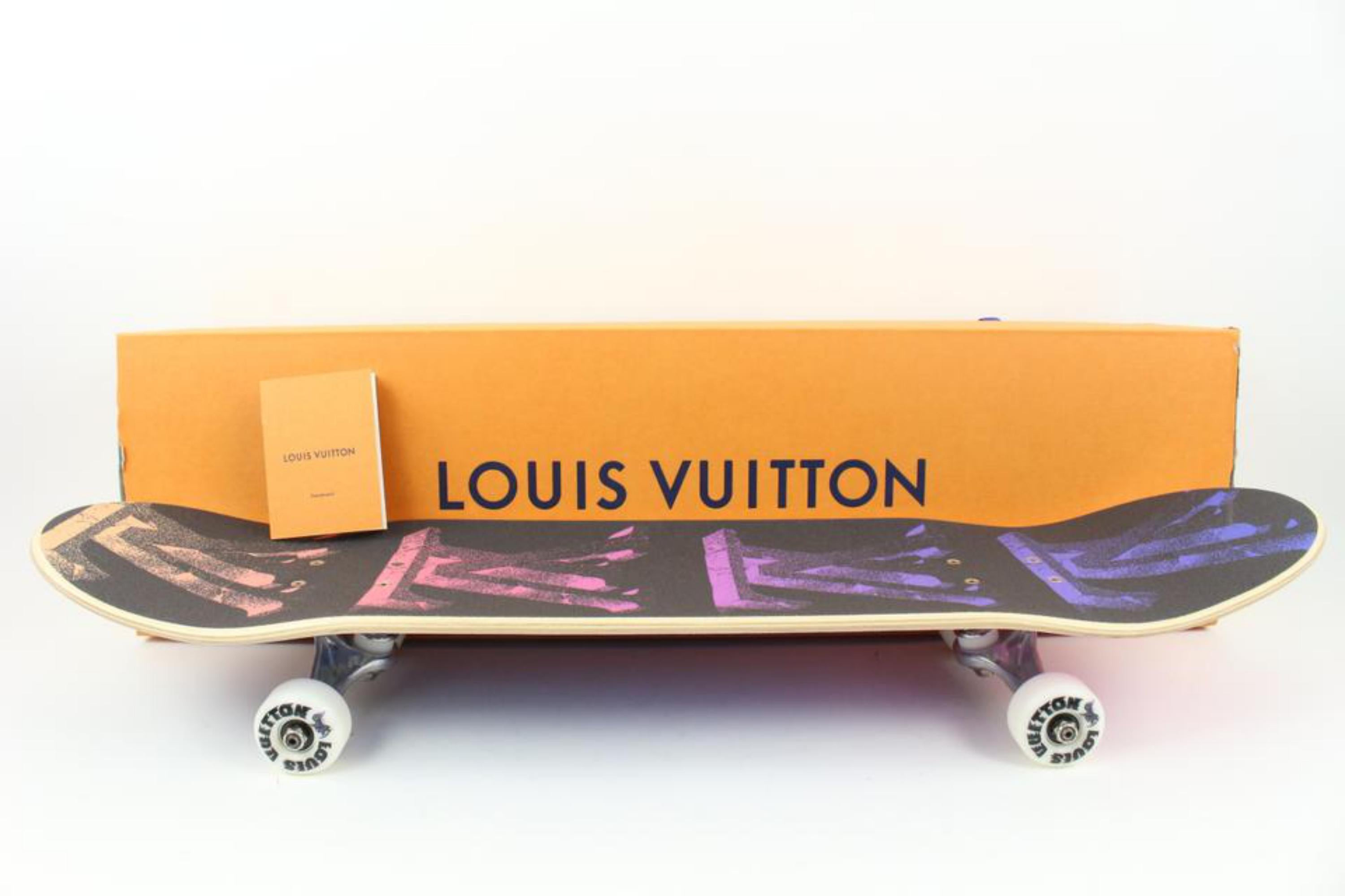 Louis Vuitton Virgil Abloh Neon LV Monogram Skateboard 118lv26 For Sale 2
