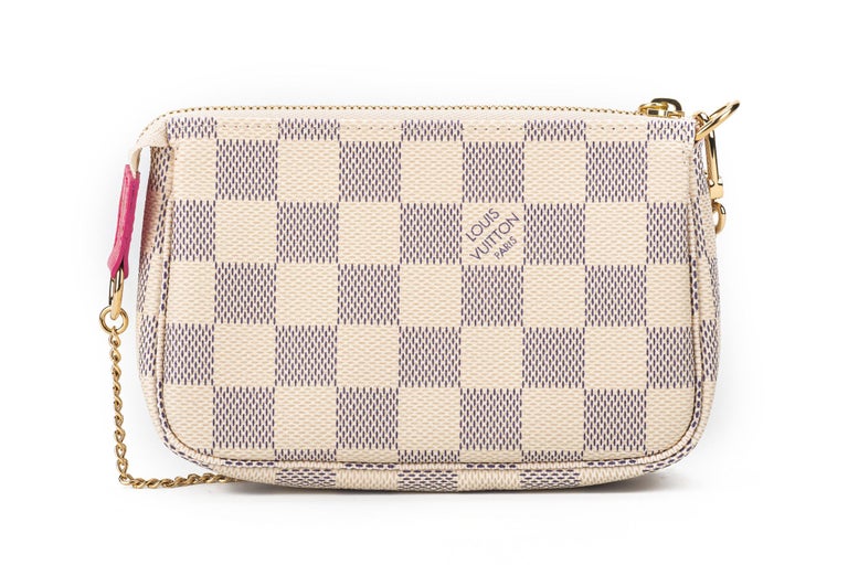 Louis Vuitton Vivienne Christmas Bag For Sale at 1stDibs
