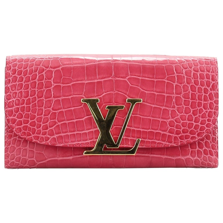 Louis Vuitton Vivienne LV Wallet Alligator Long For Sale at 1stdibs