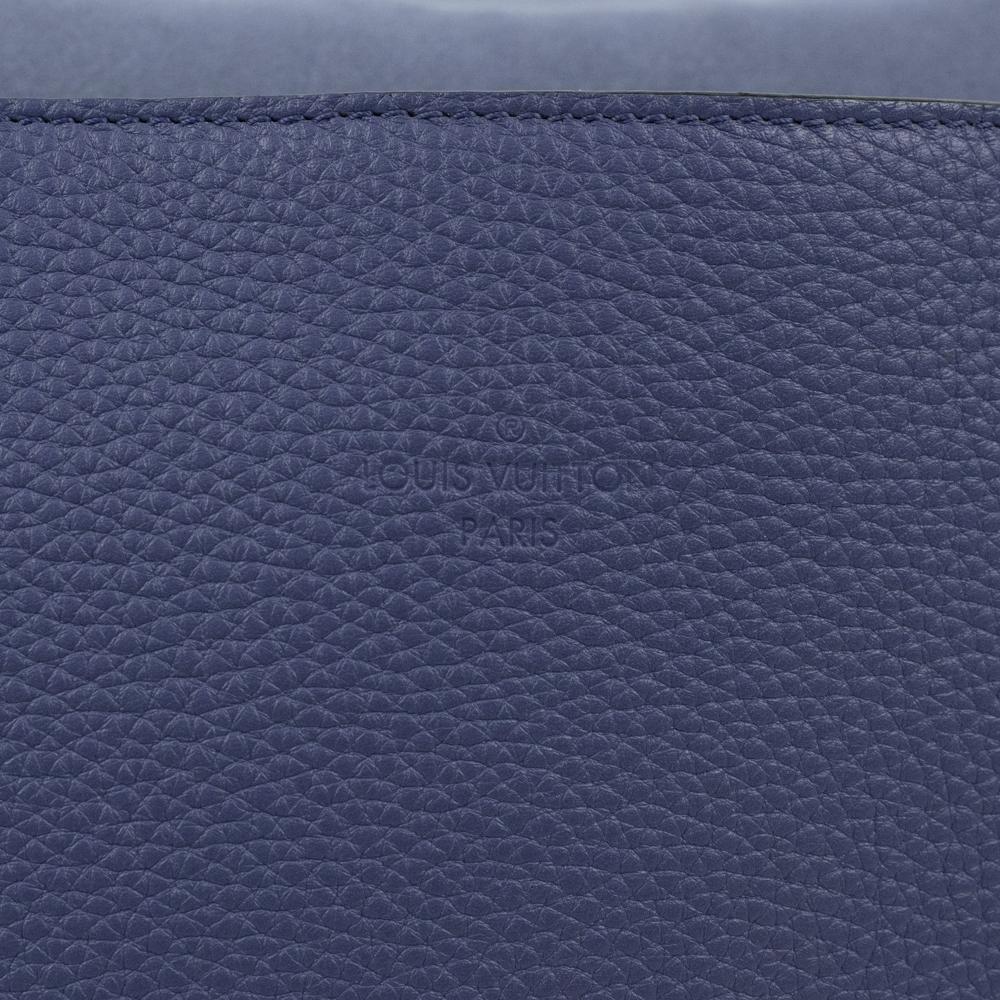 LOUIS VUITTON Volta Shoulder bag in Purple Leather 5
